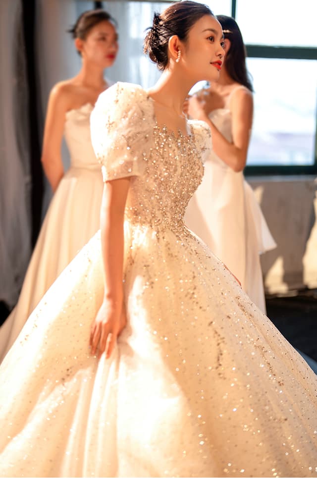 Wedtire Wedding Dress Small Train With Bow Luxury Long Sleeve Lace Handmade Mermaid Style No. Fairytale