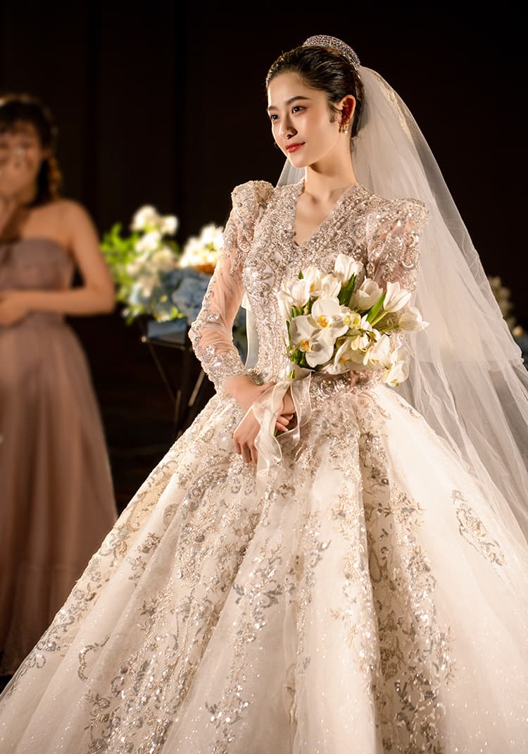 Wedtire Wedding Dress Small Train With Bow Luxury Long Sleeve Lace Handmade Mermaid Style No. Starlight Records