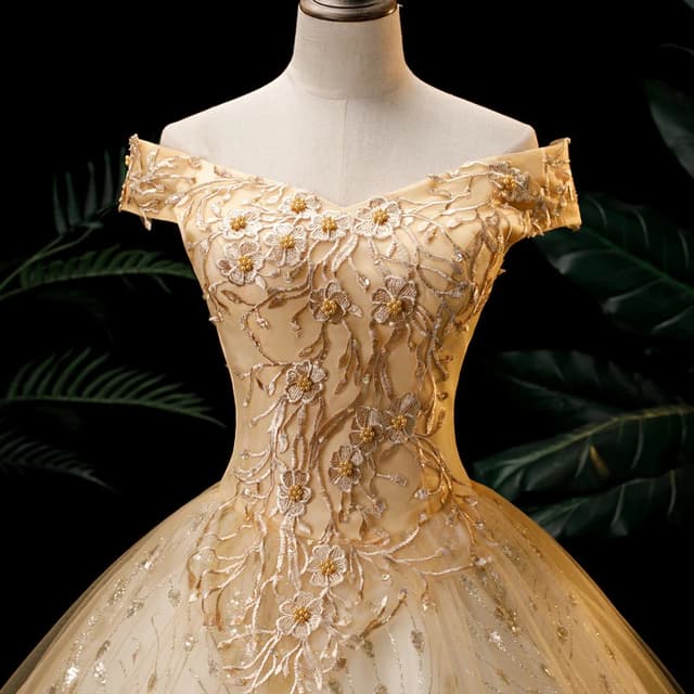 Gold Quinceanera Dress Off The Shoulder Party Prom Dress Ball Gown Vintage Lace Quinceanera Gown