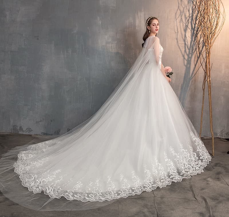 New Wedding Dress With Long Cap Lace Wedding Gown With Long Train Embroidery Princess Plus Szie Bridal Dress
